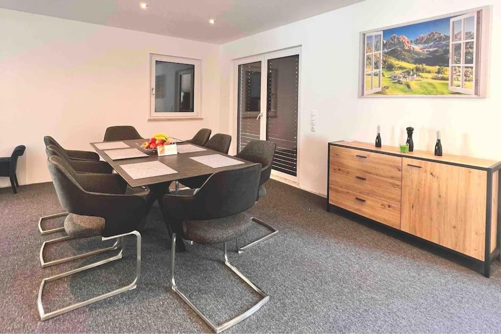 Appartement Viel Platz In Burghausen Fuer Freunde Und Familie Extérieur photo